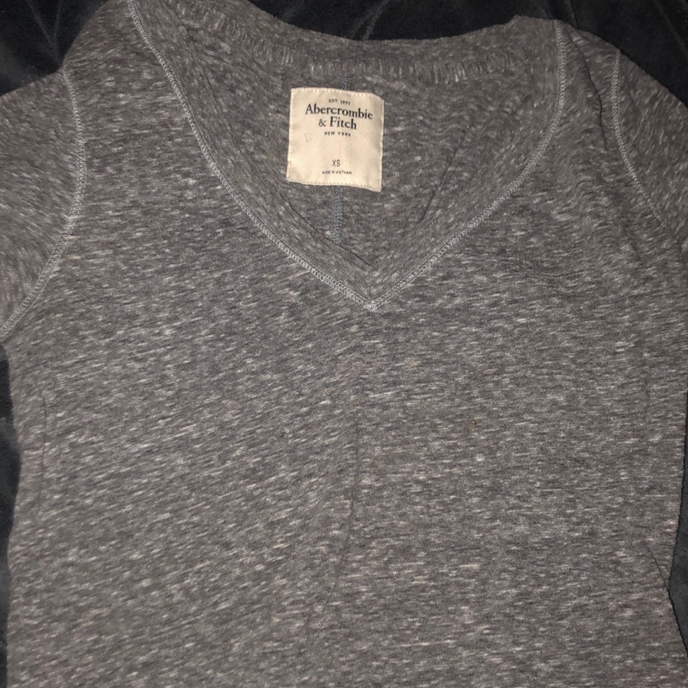 XS Abercrombie & Fitch t shirt